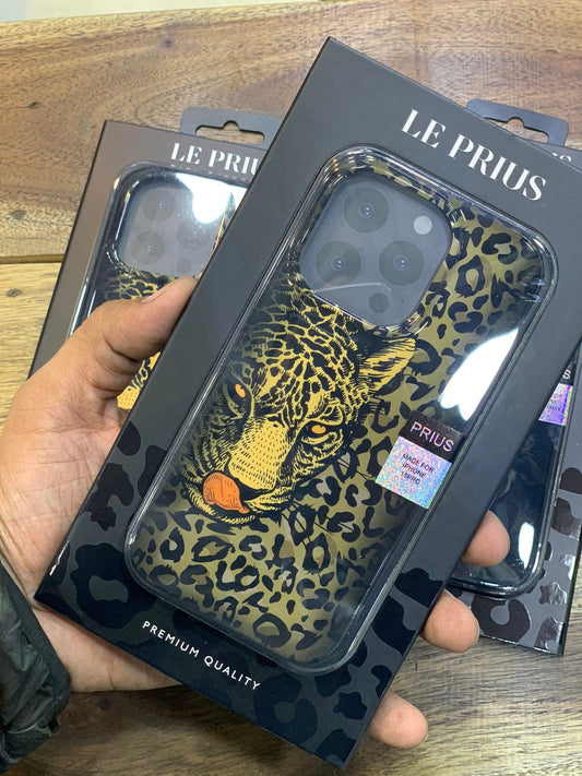iPhone 15 Series Le Prius Beanded Lion Series Case