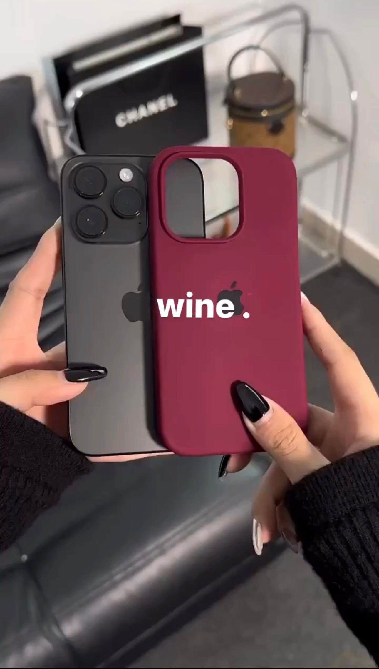 WINE APPLE LOGO SILICONE CASE