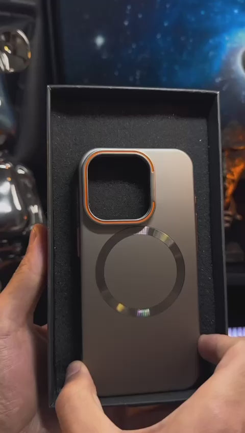 New Original Natural Titanium MagSafe Camera Stand Glass Case