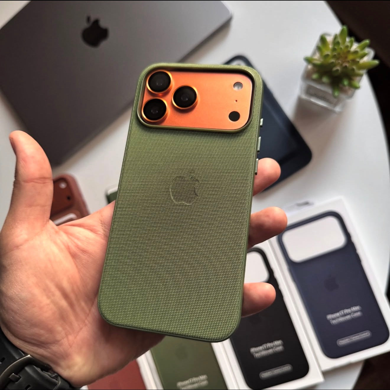 Original Apple TechWoven 