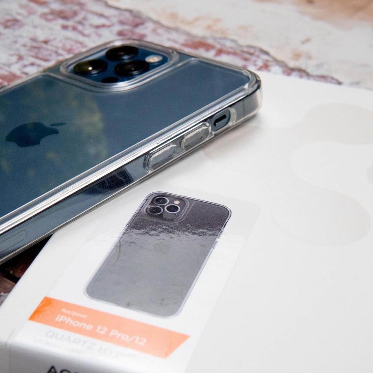 Original Spigen Clear Crystal Case