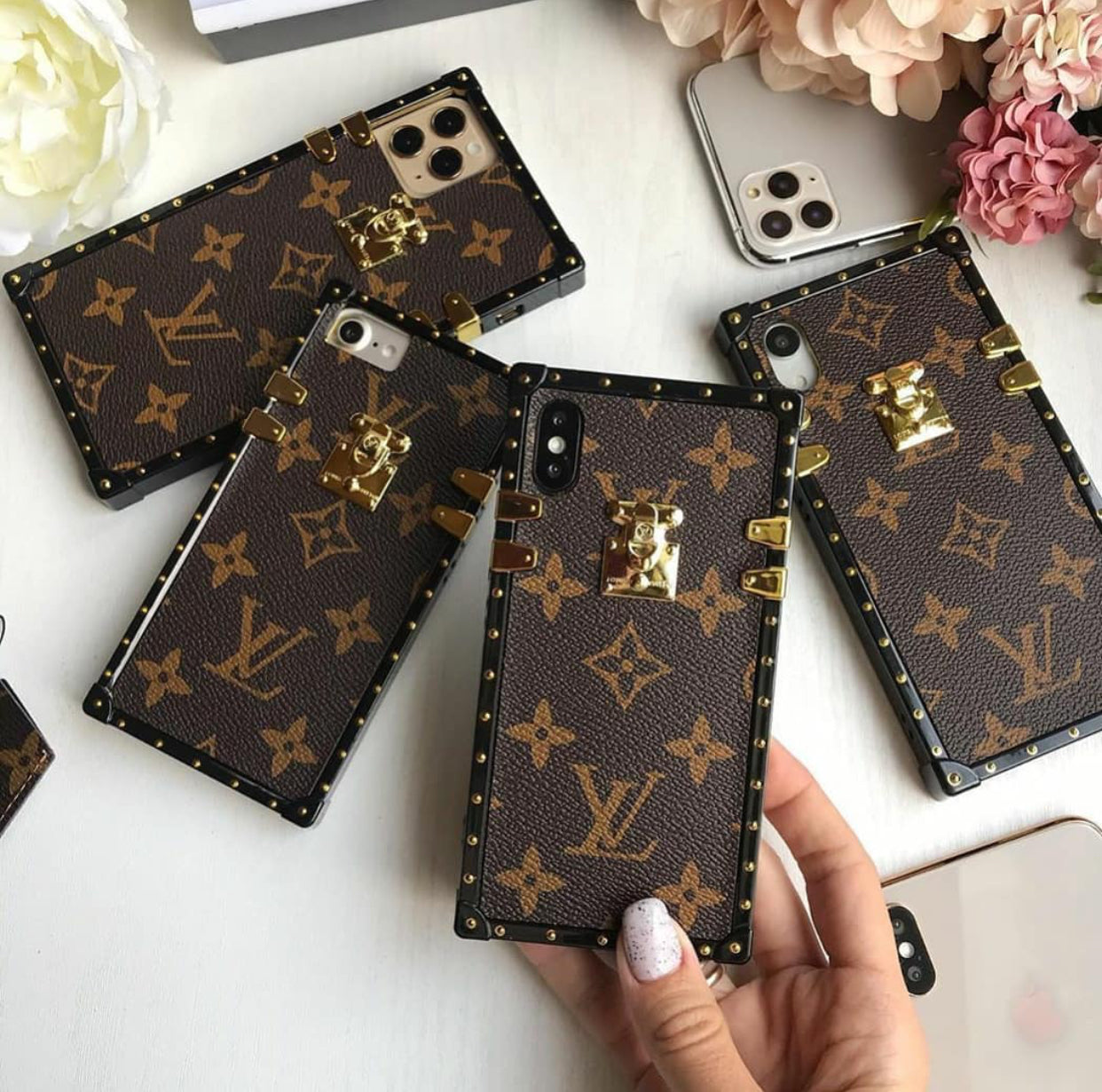 Case lv iphone online 7 plus