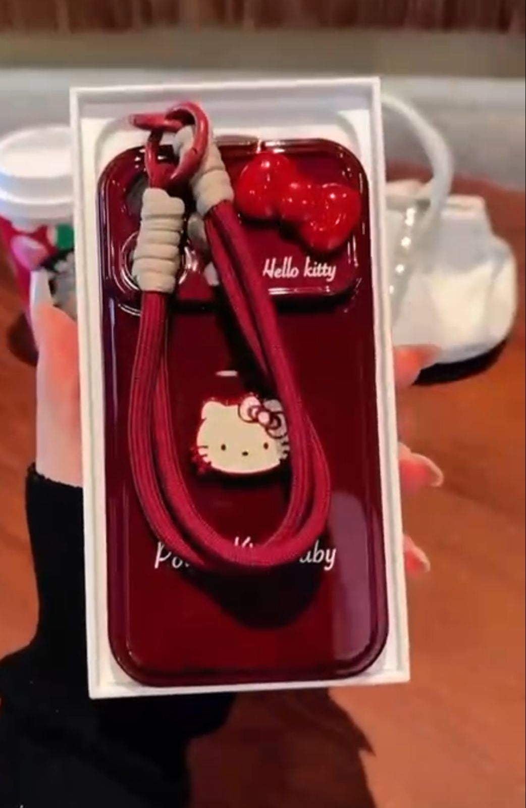 Hello Kitty Cute Cherry Mirror Case