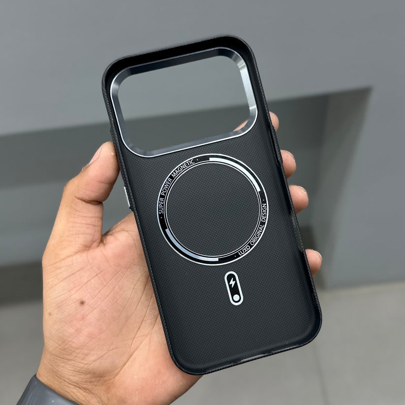 Free Air Black Horse Carbon Case