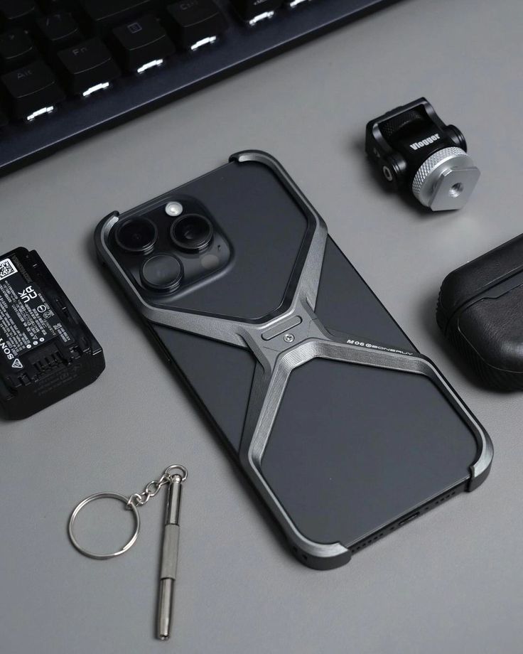 New Silver Metal X Case! ✖️